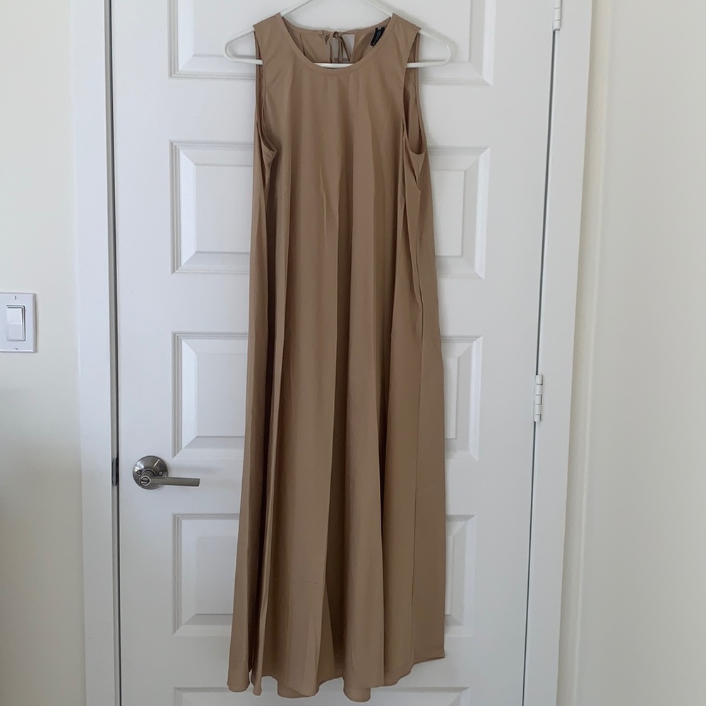 Sleeveless Maxi Dress